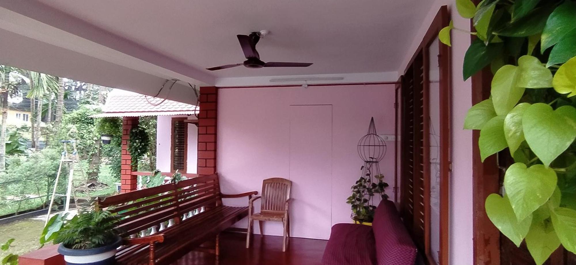 Runnin Airport - Homestay Gurpur Exterior foto