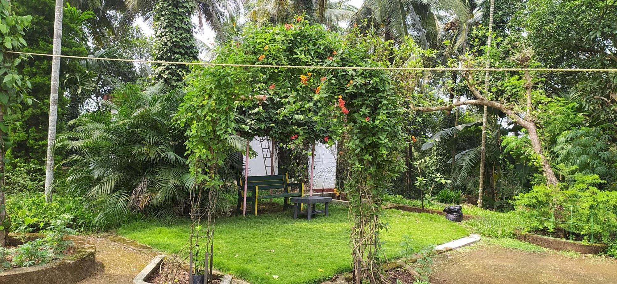 Runnin Airport - Homestay Gurpur Exterior foto